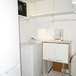 Appartement Lumineux 2P Avec Loggia Et Parking A Sete - Fr-1-338-70 セット