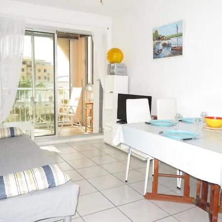 Appartement Lumineux 2P Avec Loggia Et Parking A Sete - Fr-1-338-70 Appartement
